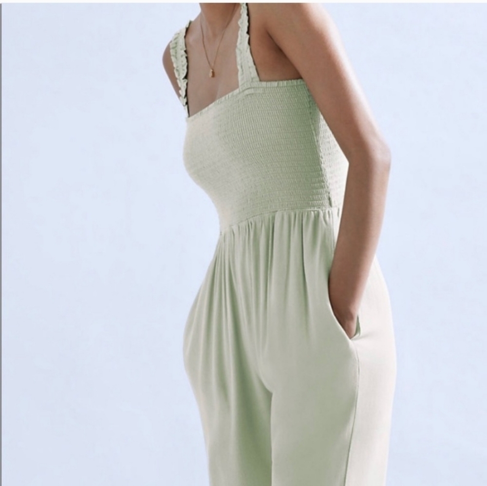 Aritzia Wilfred Chianti Smocked Crepe Jumpsuit Size XS
